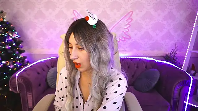 Snapshot of Roxy_Rayy chatting on December 24, 4:40 pm Roxy Rayy online show from December 24, 4:40 pm