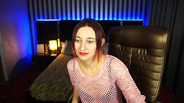 Snapshot of Roxy_Rayy chatting on February 13, 4:39 pm Roxy Rayy online show from February 13, 4:39 pm