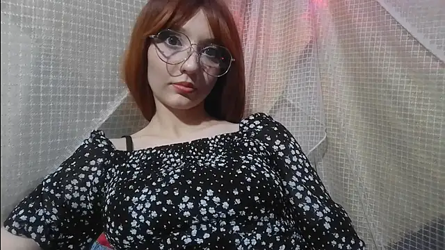 IsabellaBlacky online show from December 11, 6:25 am