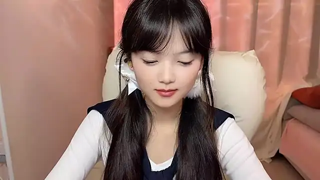 Snapshot of max688 chatting on February 18, 1:33 pm max688 online show from February 18, 1:33 pm