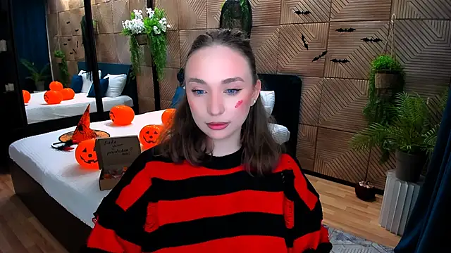 TrueReincarnation online show from October 31, 10:16 am