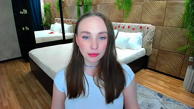 Snapshot of TrueReincarnation chatting on June 15, 4:20 pm TrueReincarnation online show from June 15, 4:20 pm