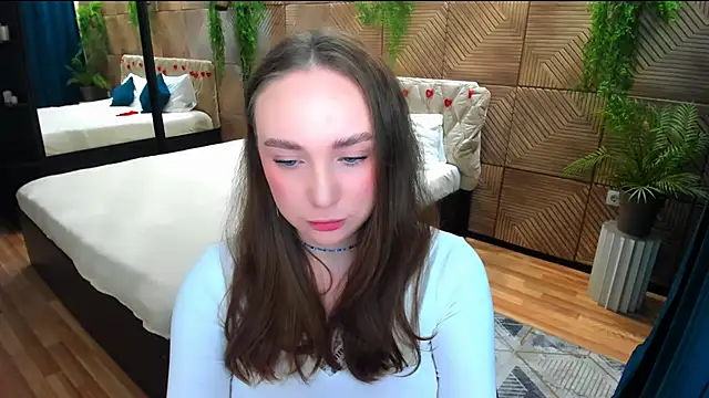 Snapshot of TrueReincarnation chatting on June 22, 7:22 pm TrueReincarnation online show from June 22, 7:22 pm