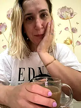 Bia sexynovaes online show from October 27, 12:20 pm