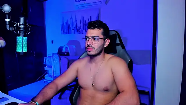 BrunoD31 online show from October 20, 4:02 am