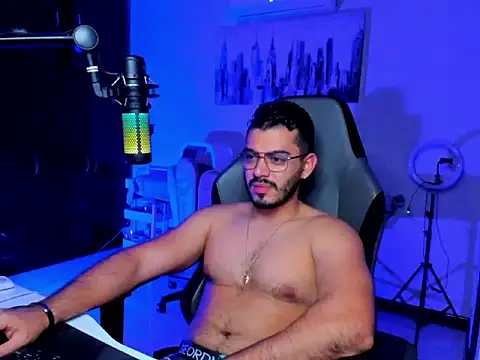 BrunoD31 online show from January 11, 4:17 am