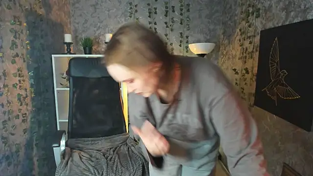 Snapshot of Lella_Ryann_ chatting on January 11, 6:14 am Lella Ryann online show from January 11, 6:14 am