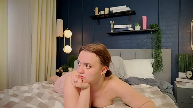 Snapshot of Lella_Ryann_ chatting on January 19, 3:50 am Lella Ryann online show from January 19, 3:50 am