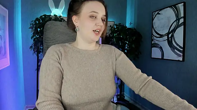 Snapshot of Lella_Ryann_ chatting on February 21, 10:11 pm Lella Ryann online show from February 21, 10:11 pm