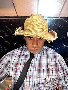 Snapshot of CRISTHIAN_GREY01 chatting on January 31, 7:11 pm CRISTHIAN GREY01 online show from January 31, 7:11 pm