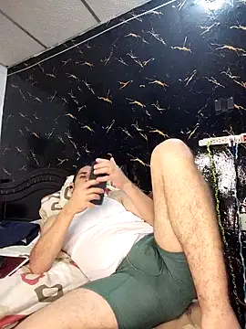 Snapshot of CRISTHIAN_GREY01 chatting on February 13, 2:51 am CRISTHIAN GREY01 online show from February 13, 2:51 am