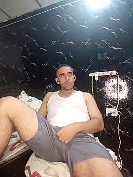 Snapshot of CRISTHIAN_GREY01 chatting on February 21, 6:53 pm CRISTHIAN GREY01 online show from February 21, 6:53 pm