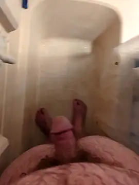 Snapshot of Cuminmyhands90 chatting on January 6, 5:41 am Cuminmyhands90 online show from January 6, 5:41 am