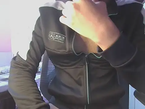 KissesBoyAD online show from September 19, 5:13 pm