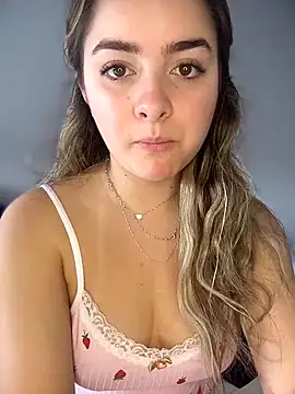 imlindapink online show from November 14, 4:38 pm