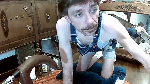 MaxJr8008 online show from September 26, 7:56 am