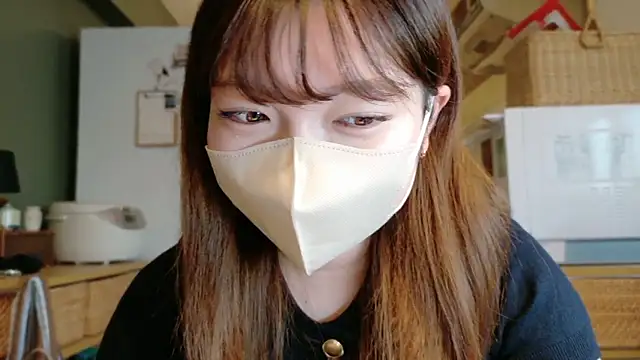 Snapshot of _Yui_ chatting on September 28, 7:58 am Yui online show from September 28, 7:58 am