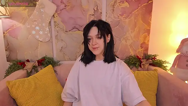 Snapshot of fiamoory chatting on December 24, 1:27 am fiamoory online show from December 24, 1:27 am