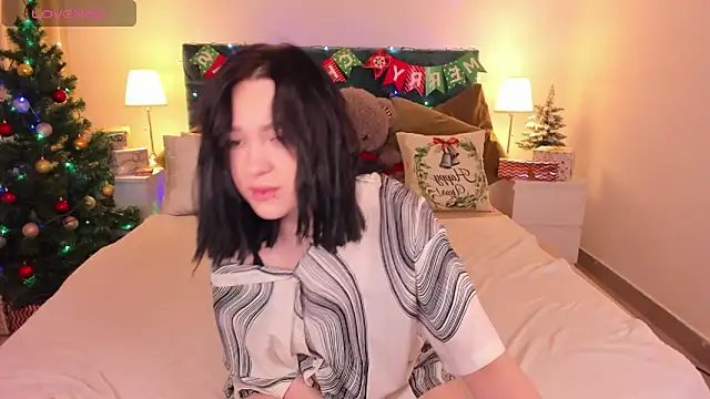 Snapshot of fiamoory chatting on December 27, 5:09 am fiamoory online show from December 27, 5:09 am