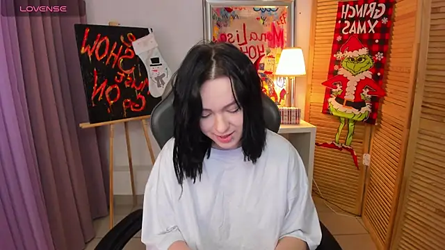 Snapshot of fiamoory chatting on December 29, 1:13 am fiamoory online show from December 29, 1:13 am