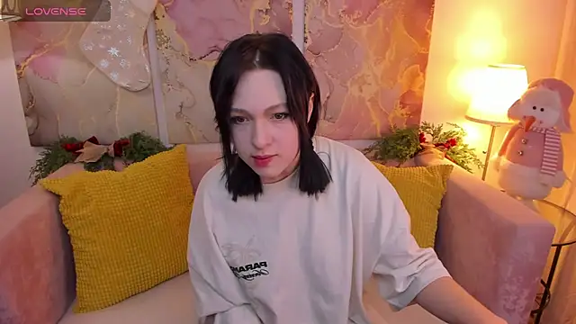 Snapshot of fiamoory chatting on January 5, 1:13 am fiamoory online show from January 5, 1:13 am