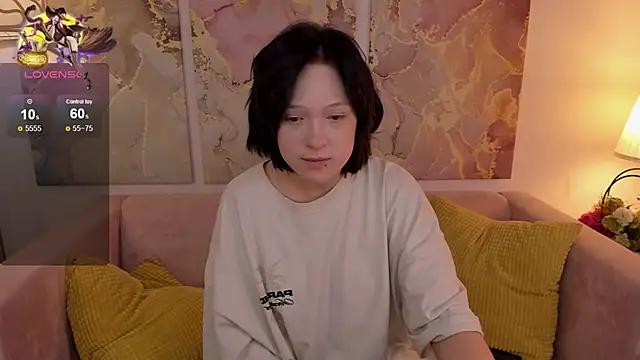 Snapshot of fiamoory chatting on January 11, 4:48 am fiamoory online show from January 11, 4:48 am