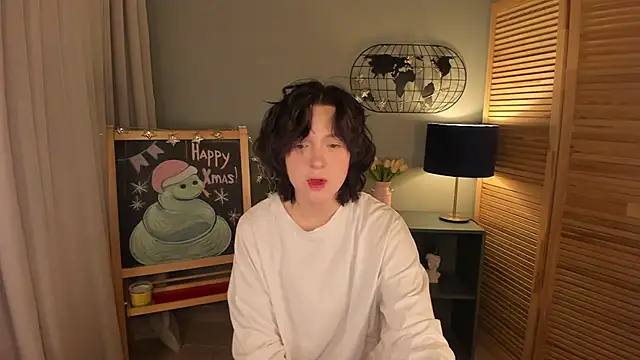 Snapshot of fiamoory chatting on January 13, 1:34 am fiamoory online show from January 13, 1:34 am