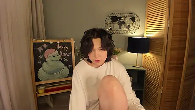 Snapshot of fiamoory chatting on January 13, 7:43 am fiamoory online show from January 13, 7:43 am