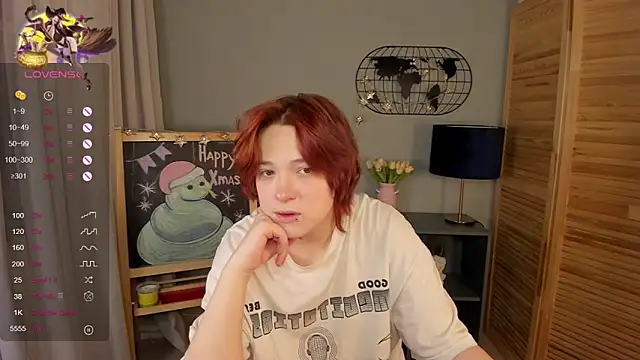 Snapshot of fiamoory chatting on January 15, 1:23 am fiamoory online show from January 15, 1:23 am