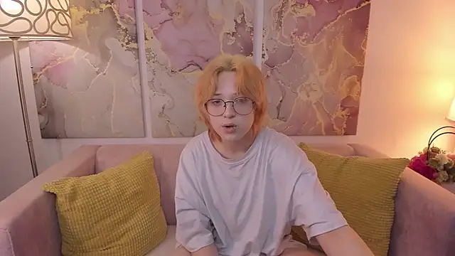 Snapshot of fiamoory chatting on January 21, 2:00 am fiamoory online show from January 21, 2:00 am