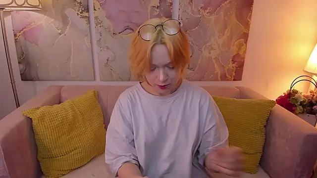 Snapshot of fiamoory chatting on January 21, 6:00 am fiamoory online show from January 21, 6:00 am