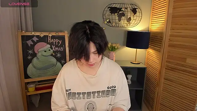 Snapshot of fiamoory chatting on February 1, 4:24 am fiamoory online show from February 1, 4:24 am