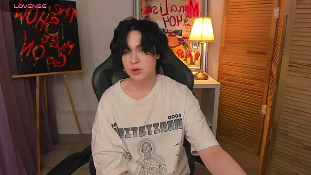 Snapshot of fiamoory chatting on February 10, 7:36 am fiamoory online show from February 10, 7:36 am