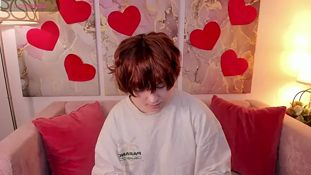 Snapshot of fiamoory chatting on February 22, 1:33 am fiamoory online show from February 22, 1:33 am