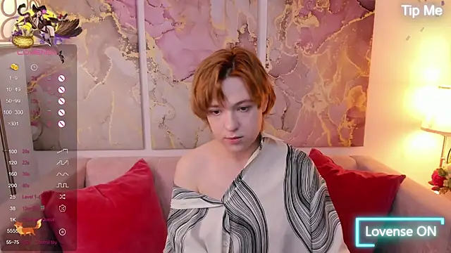 Snapshot of fiamoory chatting on March 11, 1:26 am fiamoory online show from March 11, 1:26 am