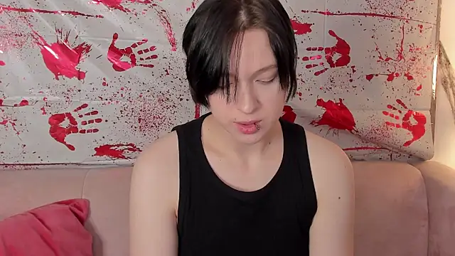 Snapshot of fiamoory chatting on October 24, 1:24 am fiamoory online show from October 24, 1:24 am