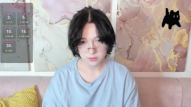 fiamoory online show from February 24, 1:14 am