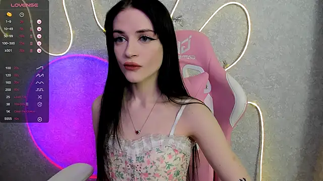 Molly Crystall online show from May 15, 3:46 am