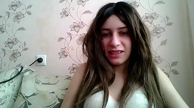 Snapshot of Tasia_uci chatting on February 11, 12:48 pm Tasia uci online show from February 11, 12:48 pm