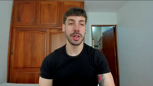 Guyinthemountain online show from June 24, 4:17 pm