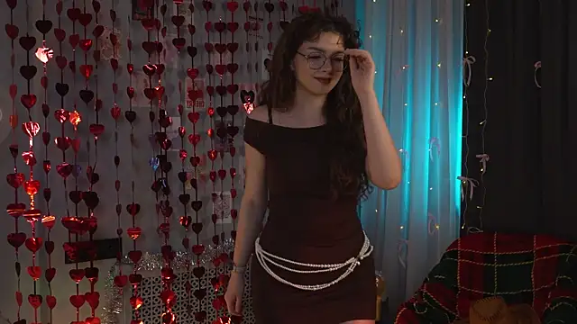 Snapshot of FlairEdgin chatting on February 19, 7:10 pm FlairEdgin online show from February 19, 7:10 pm