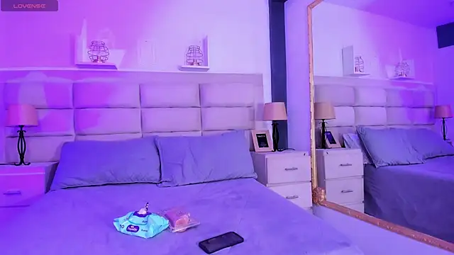 JulietaKane online show from December 14, 3:07 am