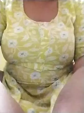 Snapshot of delhi_gril chatting on December 17, 1:49 pm delhi gril online show from December 17, 1:49 pm