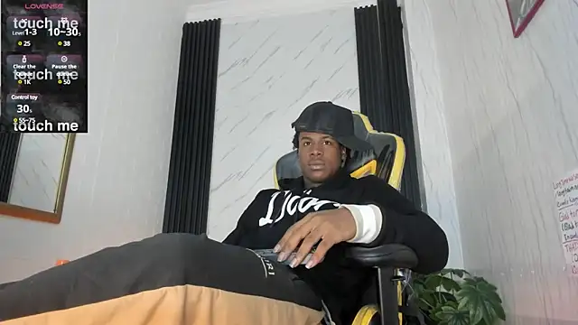 TOWERS21  online show from January 3, 8:32 pm