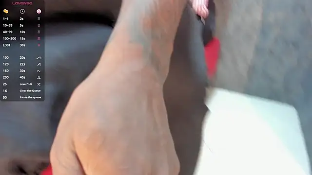 TOWERS21  online show from March 12, 8:20 pm