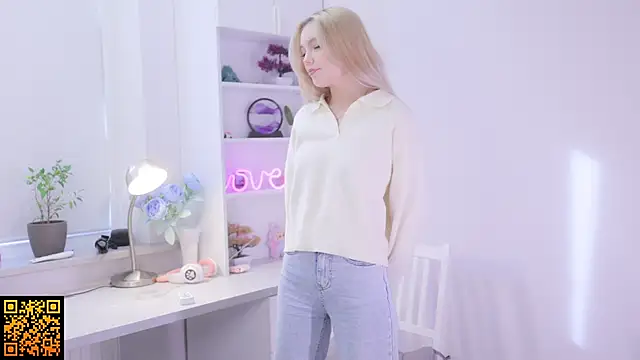 Snapshot of norakisses chatting on October 22, 7:52 am norakisses online show from October 22, 7:52 am