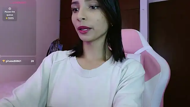 Snapshot of AnnitaSerna_ chatting on January 4, 3:50 am AnnitaSerna online show from January 4, 3:50 am