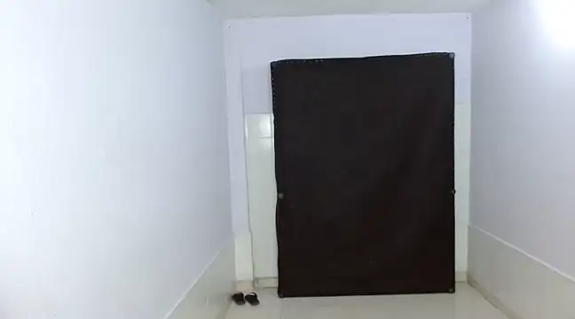 latino hotxxx online show from December 7, 4:42 am