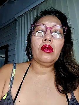 anniecoopeer online show from January 9, 11:58 am