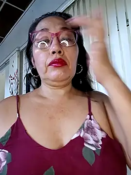 anniecoopeer online show from January 11, 4:03 pm